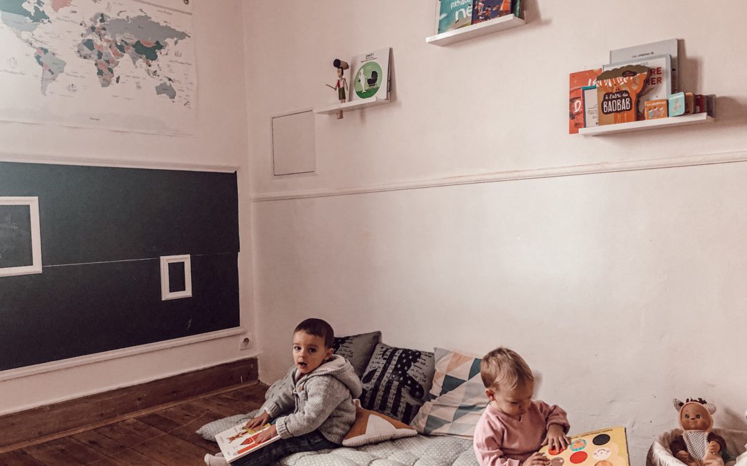 Salle de jeux inspiration Montessori