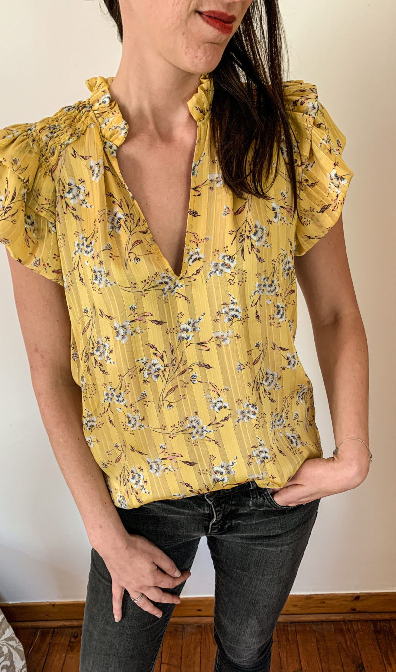 top jaune, blouse jaune fleurie